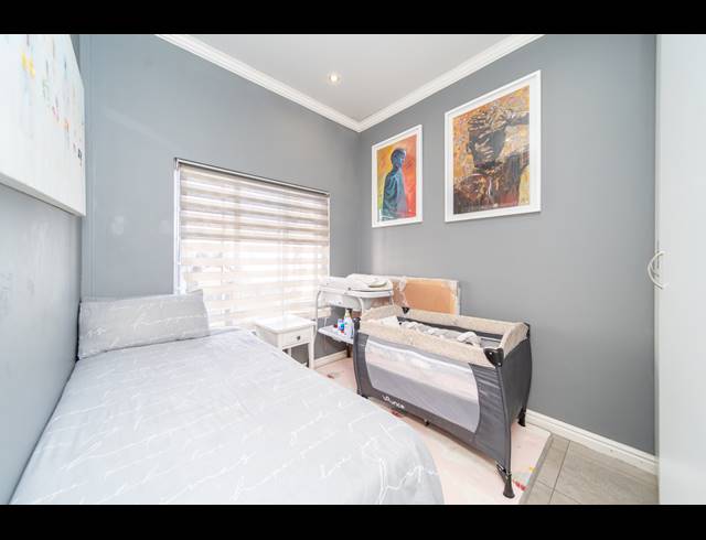 3 BEDROOM TOWNHOUSE FOR SALE IN BEACON BAY